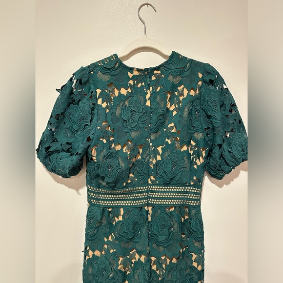 Adelyn Rae Adrian Crochet Lace Midi Dress Size Small - Picture 11 of 16